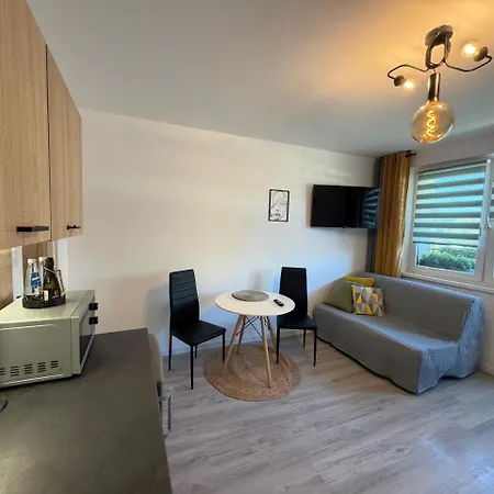 Ostoja Apartament Bytom Miechowice 24H Self Check-In Apartment *