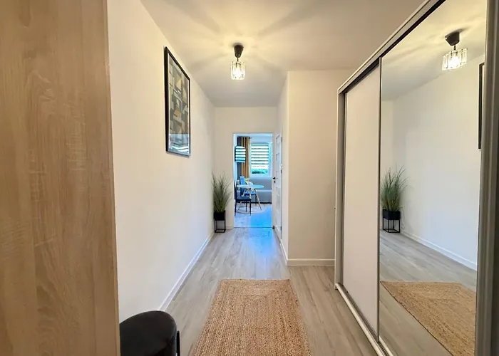 Apartment Ostoja Apartament Bytom Miechowice 24H Self Check-In *